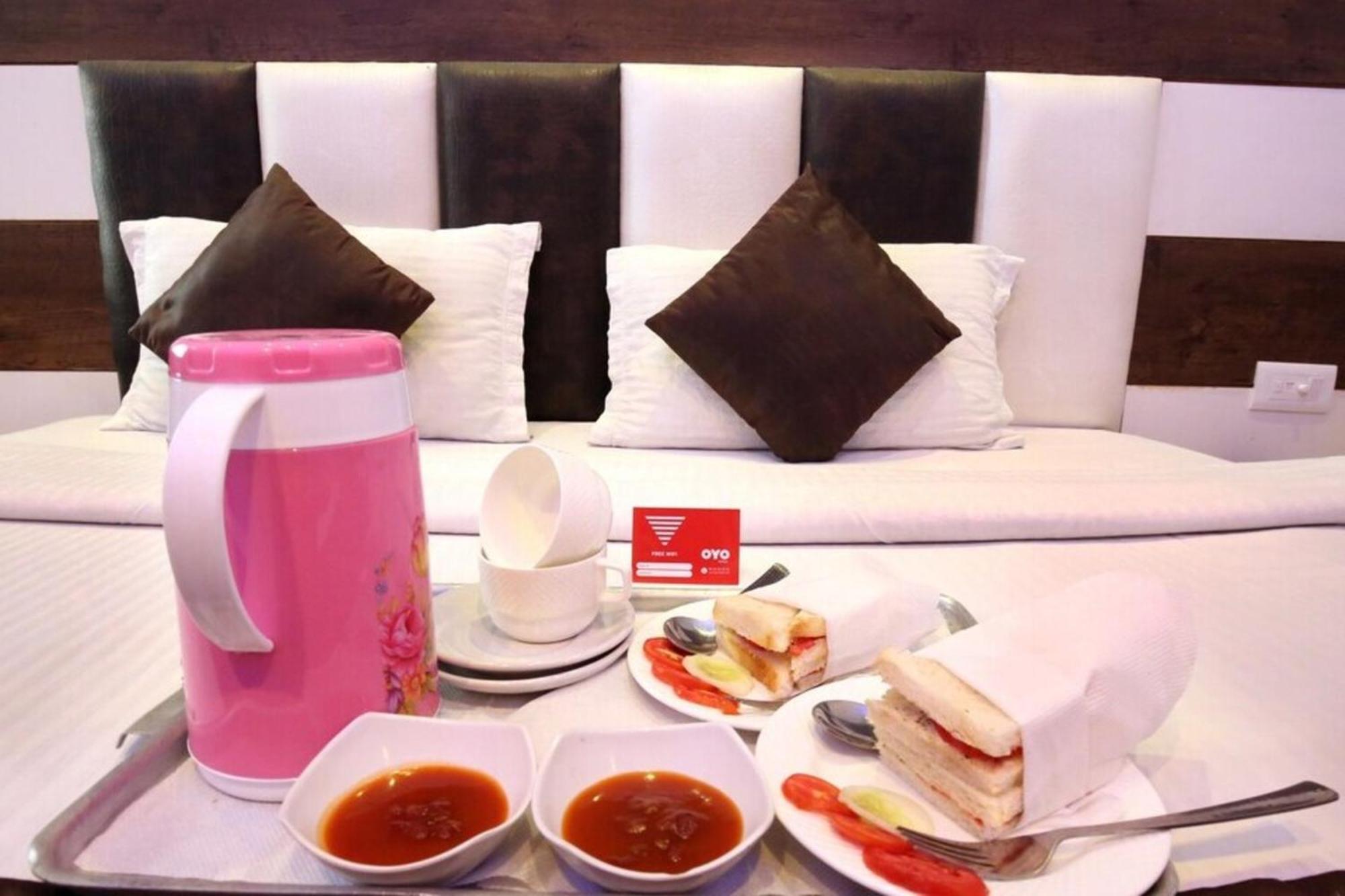 Hotel Ravi Residency Bharatpur Eksteriør billede