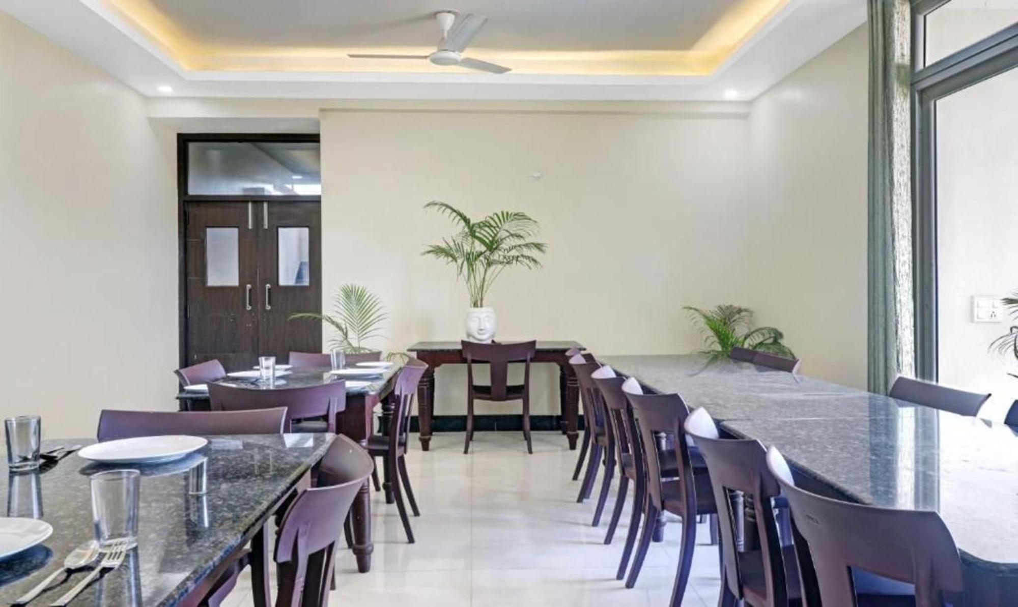 Hotel Ravi Residency Bharatpur Eksteriør billede