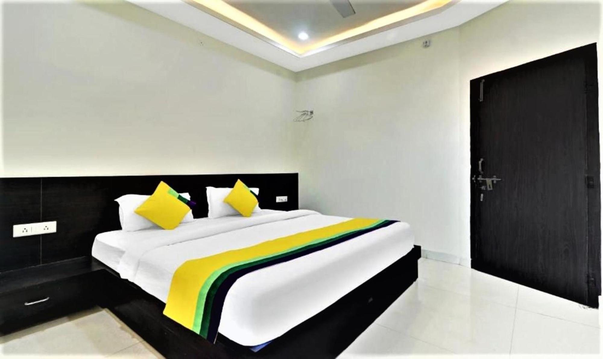 Hotel Ravi Residency Bharatpur Eksteriør billede